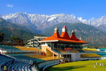 Amritsar to Dharamshala Taxi Service